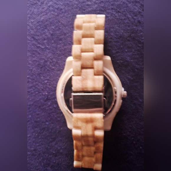Wooden Watch - Picture 2 of 2